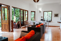 MahalaniVilla LivingRoom02