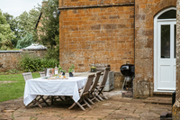 TheVicarage OutdoorDining