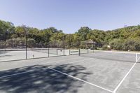Lapine tennis court