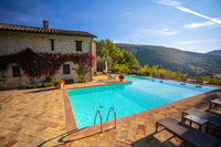 Stunning pool of Villa Capanne