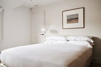 APT5_BEDROOM