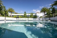 17west pool 1