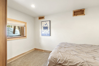 No need to bring multiple suitcases, we've got your laundry covered. The new Samsung washer and dryer can handle everyone's laundry throughout your stay like a breeze.  
| Lupine Lookout by Boutiq Luxury Vacation Rentals | Breckenridge, Colorado