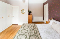 QueenMaryBedroom05